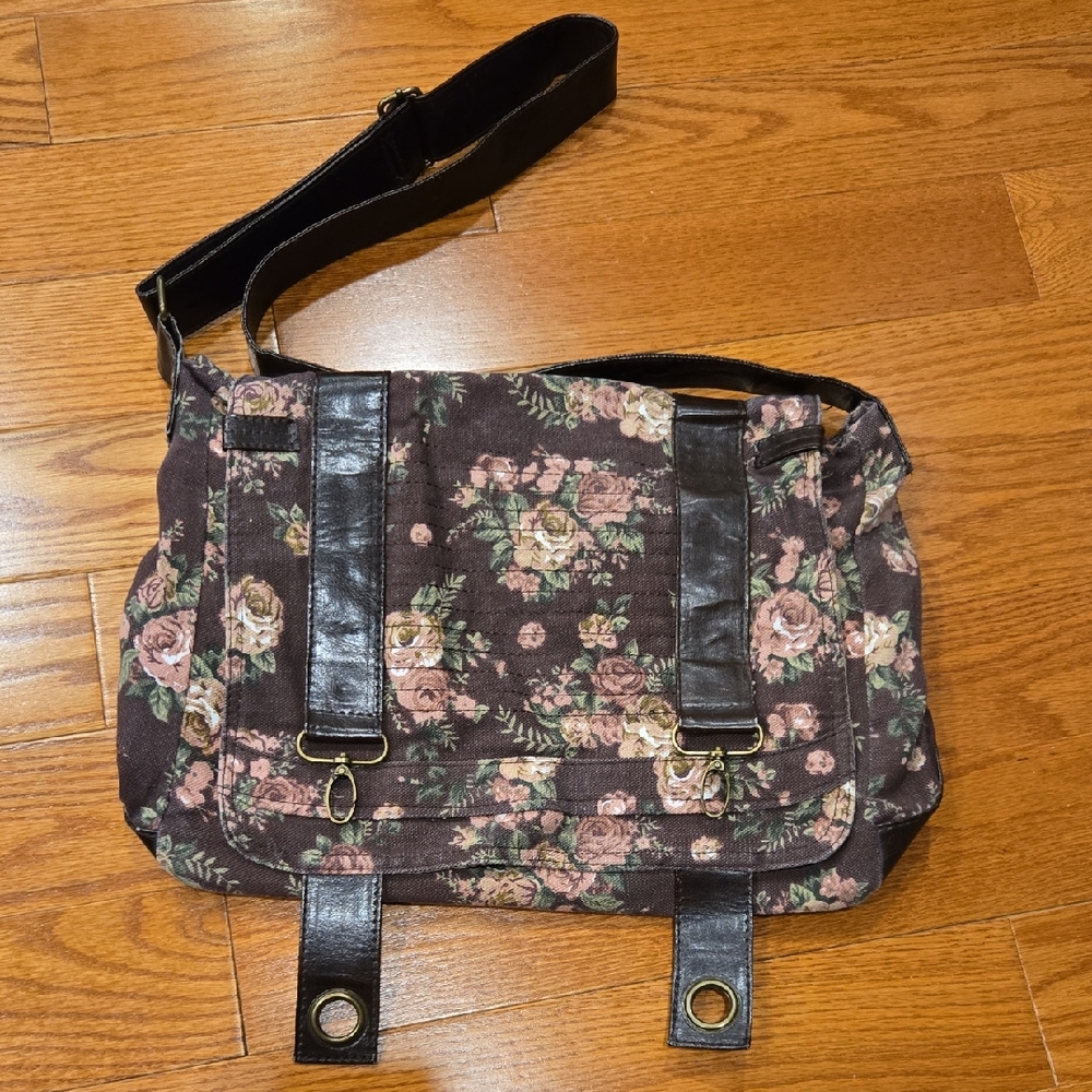 Brown Floral Patterned Messenger Bag